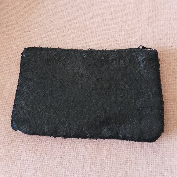 Betty Boop x ipsy Makeup Case with Black Sequins - Picture 2 of 5